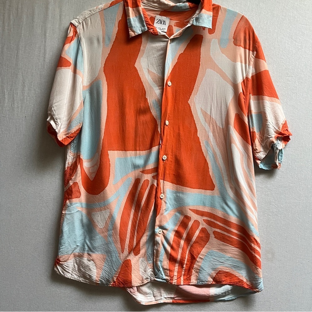Zara Orange, Light Blue & Cream Abstract Short Sleeve Button-Up Shirt Sz L